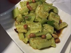 -徐记小怪兽肉蟹煲(中央大街店)