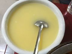 -溢心园香河肉饼总店