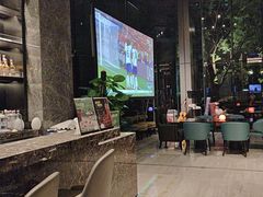 -星河吉酒店-BOND大堂吧·咖啡·简餐