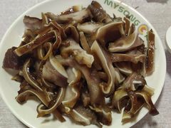 熏猪耳朵-宝光熏肉鞋底火烧(新街口店)