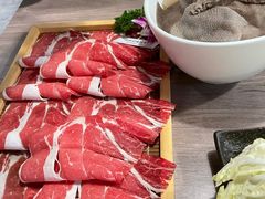 澳洲霜降雪花牛肉-老鼎旺安格斯牛肉火锅(衡艺广场店)