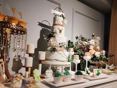 圣诞主题甜品桌圣诞狂欢不停-李奥斯汀蛋糕商务茶歇·甜品台·企业活动团建(长寿路店)