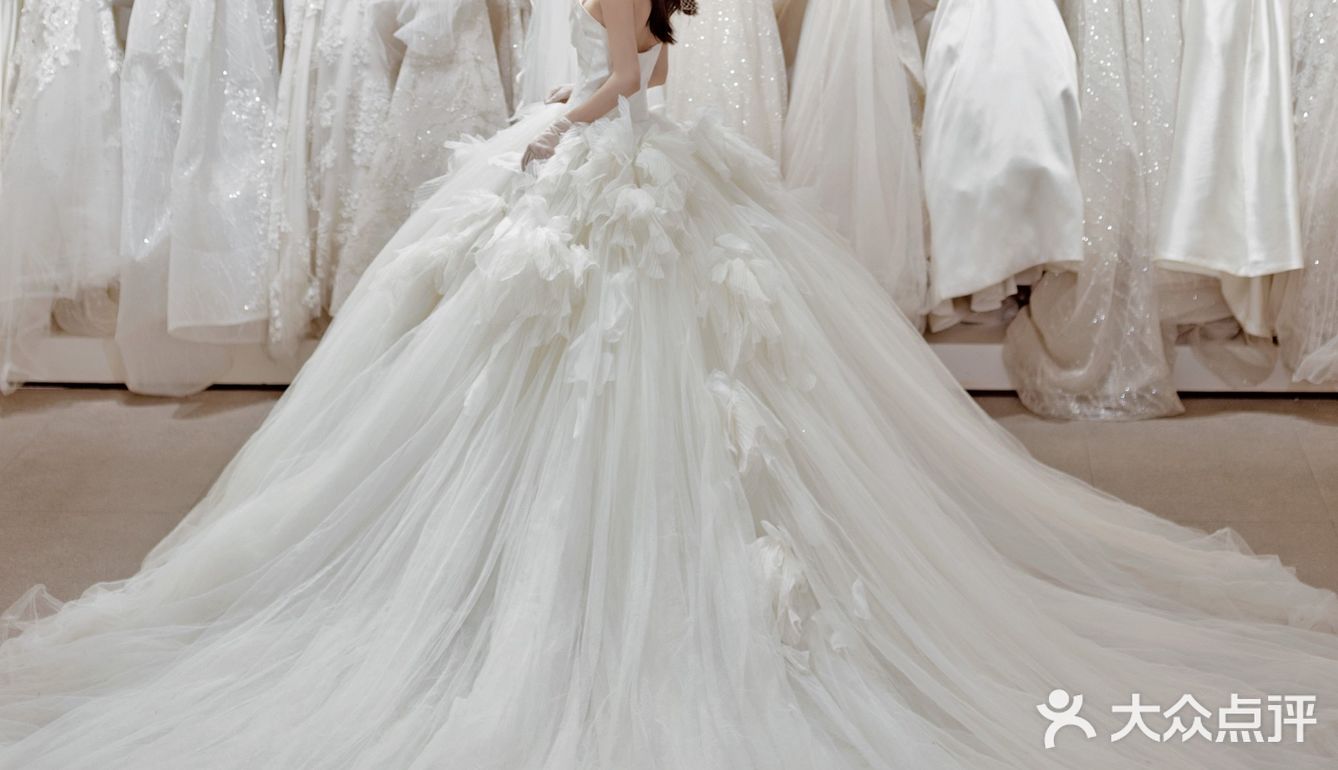 真的爱爆了这件能让我婚礼当天横着走的婚纱🉑️