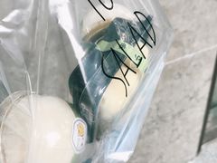 -蜜蜂小象·榴莲千层蛋糕(时代汇11栋店)