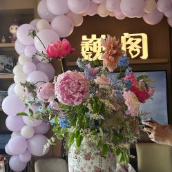 -巍阁高端月子会所