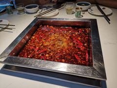 -二荆条·蜀鲜汇城市森林火锅