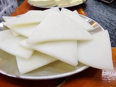 纳西饵块-老姐石板烧烤+铜炭火锅(总店)