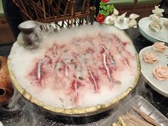 -得意咚瓜·顺德鱼生·冬瓜火锅(深圳首店)