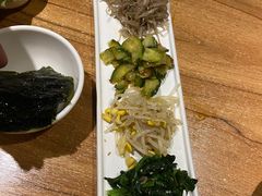 什锦拌菜-炼火烤肉店
