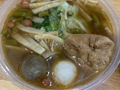 -龙香记桂林米粉(东扬威街11号楼店)