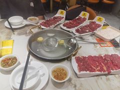 -潮汕大目牛肉火锅(皇岗旗舰店)