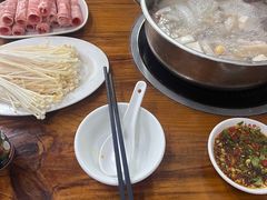 -阿汉名材老鸡汤饭店(金鸡岭店)