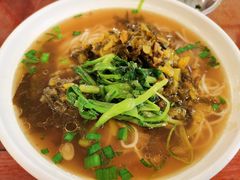 -三两春肚肺汤(崂山路店)