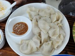 肉三鲜饺-九妹农家大铁锅东北菜(江湾店)