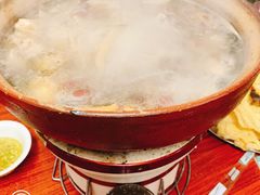-威邵鸡煲(西华路总店)