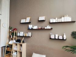 -JNK皮肤管理中心