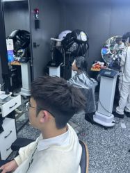 -藤野造型专业烫染接发