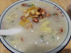 荔湾艇仔粥-荔银肠粉·非遗手藝(夫子庙店)