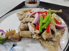 -伊源鼎盛餐饮服务有限公司
