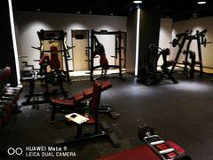 器械区-一兆韦德健身(张杨路店)
