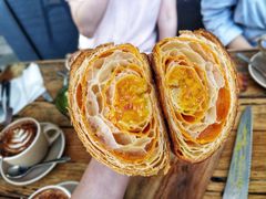 杨枝甘露可颂-Top Impression Bakery Wolli Creek