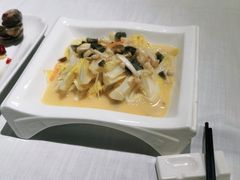 -宝燕海货工场(长江国际店)