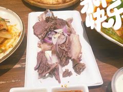 -清真·玛丽亚新疆菜主题餐厅(浙江中路店)