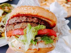 -The Habit Burger Grill 哈比特汉堡(爱琴海店)