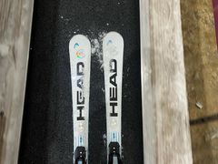 -乔波室内滑雪场