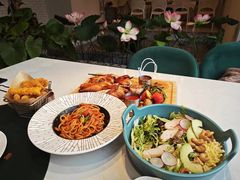 -ins森林童话餐厅coffee&bistro