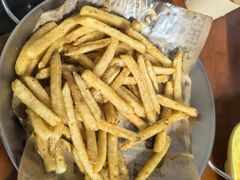 -BHC炸鸡(明洞总店)