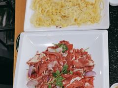 -牛鲜盛齐齐哈尔烤肉(曹路店)