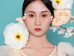 -金夫人化妆摄影职业培训学校