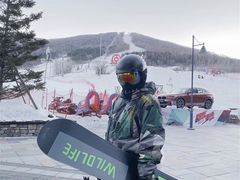 -中旅松花湖滑雪场