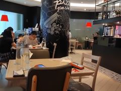 大堂-必胜客(兴华中路PH店)
