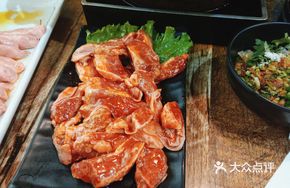 Freshly Mixed Pig Fat Strips