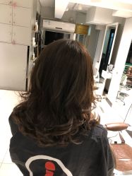 -苏豪路易士·嘉玛发廊