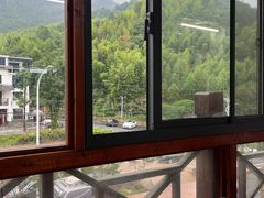 -芦茨金富饭庄·25年老字号·专做稻草鸡