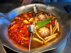 -湊湊火锅·茶憩(杭州湖滨银泰in77店)
