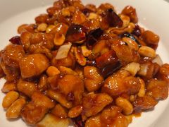 宫保鸡丁-俏江南(东方广场店)
