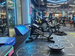-豪思成DK健身私教连锁(凯乐国际店)
