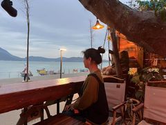 -城墙外BAR