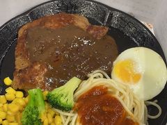 -汤姆家的牛排意面披萨(新城市广场店)