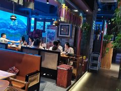 -老牌坊云南鱼豆花火锅(哈西万达店)