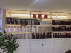 -Bollins波林丝•专研护发中心