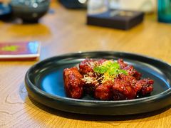 红酒泡沫牛仔粒-荟廷·晶萃(陆家嘴尚悦湾店)
