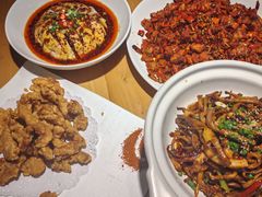 -小三峡食府(西五路店)