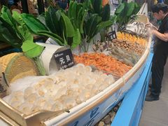 -领鲜活海鲜榴莲自助火锅(东门店)