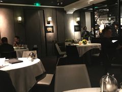 大堂-皇朝会.经典传统粤菜(外滩店)