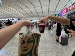 -星巴克(深圳北站B5检票口)
